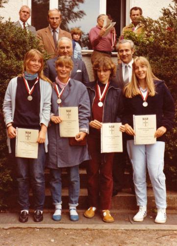 1980 LSC Jahr 7-1 Berliner Schuelerinnen Meister