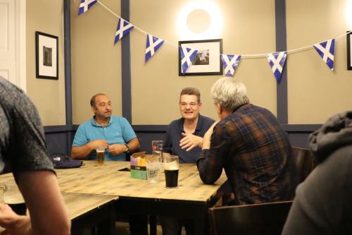 Bei-Dunlop-TTC-in-Schottland-Tag-1-Turnier-Pub Fotograf Torsten-Thiburra 148